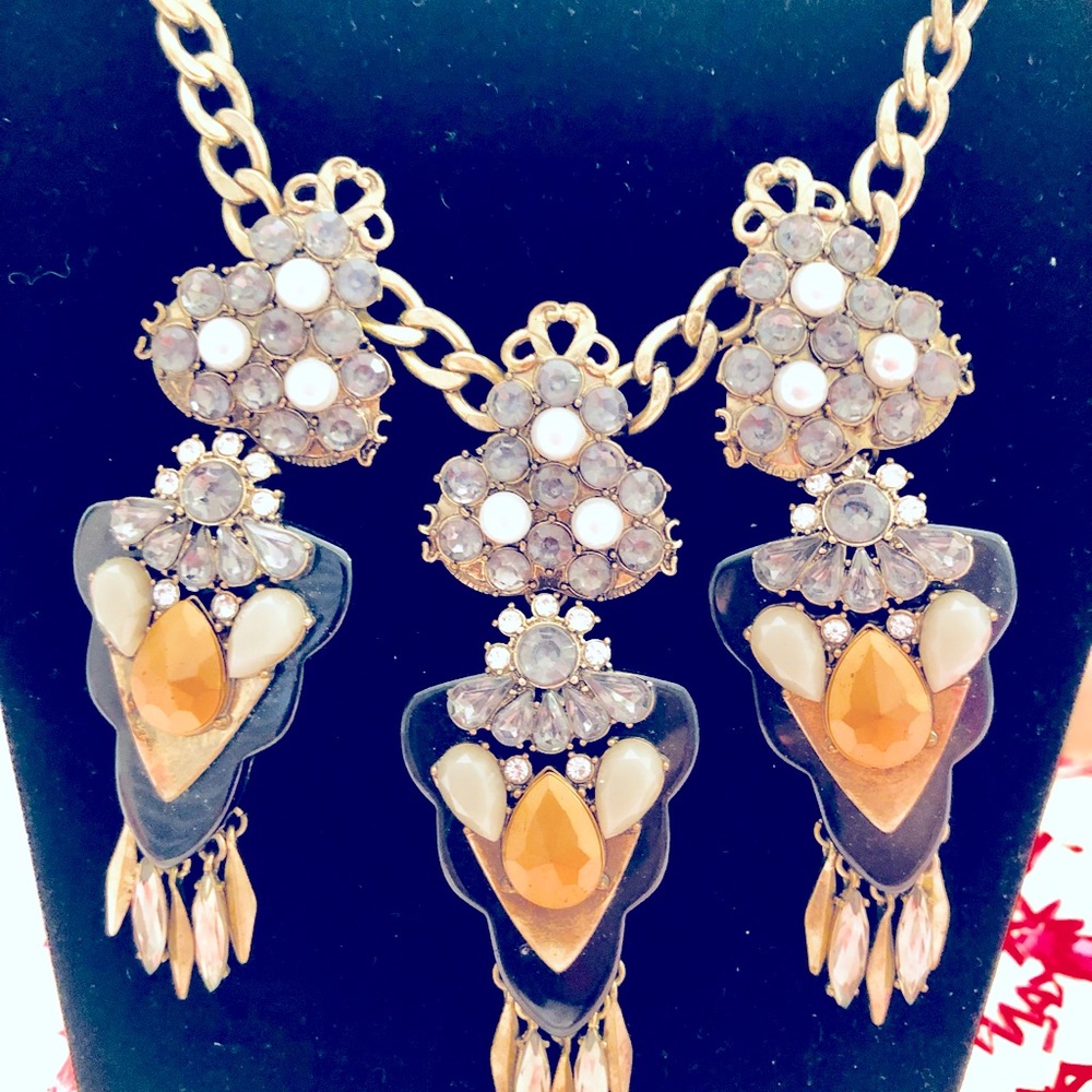 SASSY JONES VINTAGE (Gold-clear stones, and black)